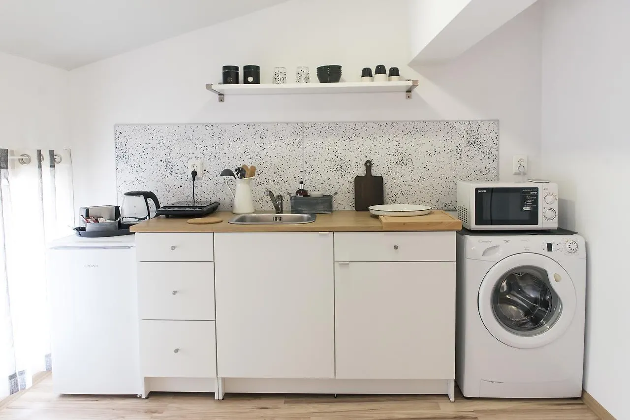 Balabanov White Apartment Varna